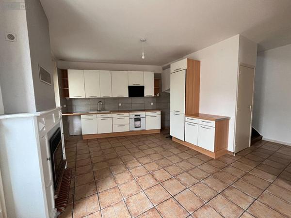 Maison à louer à Irodouër en Ille-et-Vilaine (35850), ref : 048-L2006V   
+25 km Ouest de RENNES