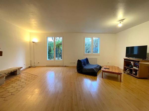 Spacieux Pavillon 6 pièces avec terrasse ensoleillée