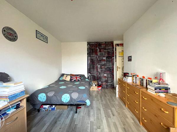 Spacieux Pavillon 6 pièces avec terrasse ensoleillée