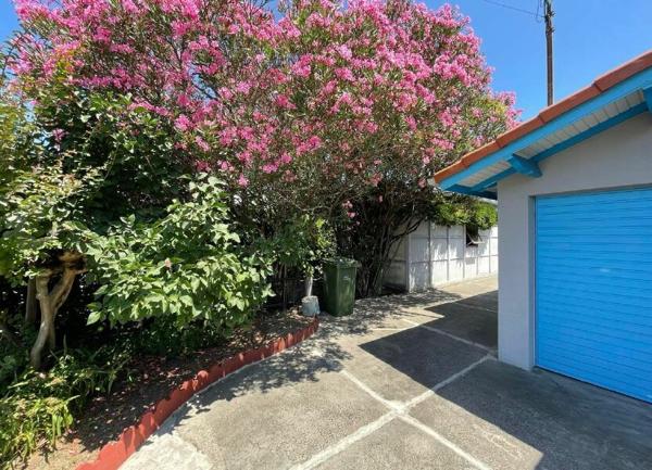 Maison à vendre    5 pièces •  Mont-de-Marsan