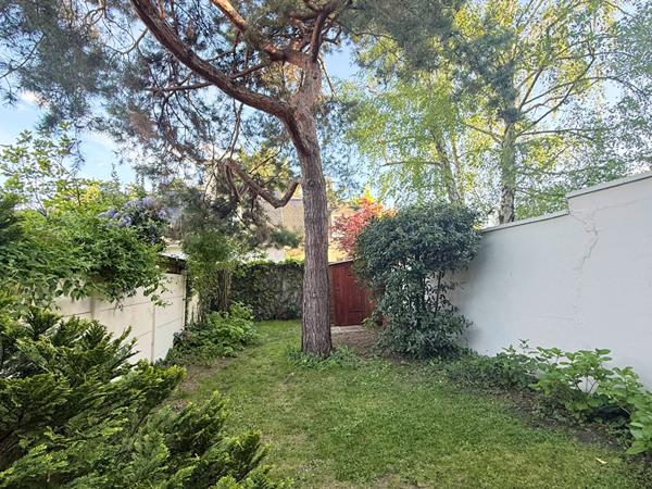 Maison Le Perreux Sur Marne 5 pièces 84 m² habitable / 110m² Utile