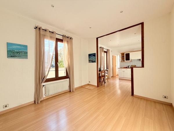 Maison Le Perreux Sur Marne 5 pièces 84 m² habitable / 110m² Utile