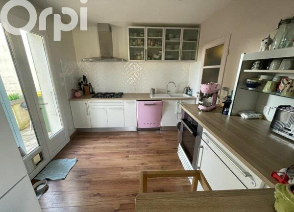 Maison à vendre    4 pièces •  Saint-Pierre-d'Oléron