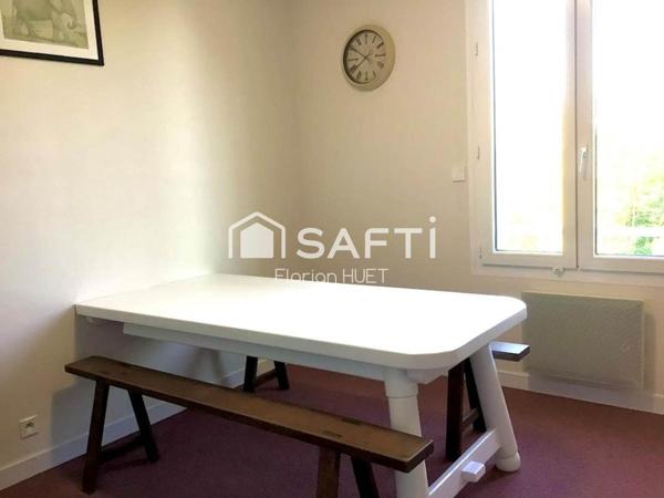 Actif immobilier rare en station thermale dynamique, alliant charme, rentabilité et fort potentiel de valorisation.