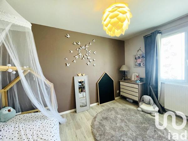 Maison 5 pièces de 120 m² à Châteaugay (63119)