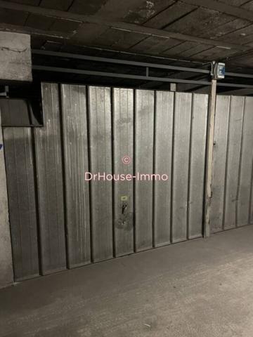 Parking / Box à louer de 12 m²