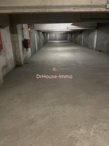 Parking / Box à louer de 12 m²