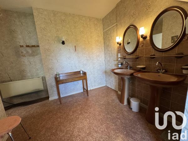 Maison à vendre 9 pièces 195 m² Chinon