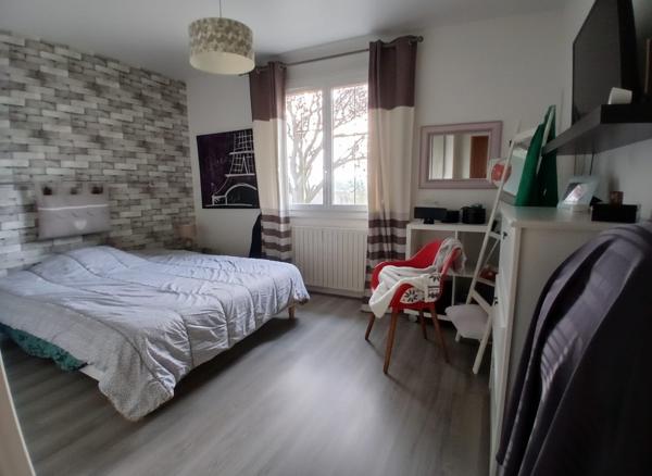 À vendre - Maison, 5 pièces située à Montval-sur-Loir (72500)