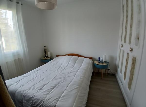 À vendre - Maison, 5 pièces située à Montval-sur-Loir (72500)