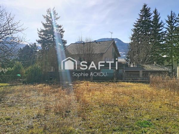 Terrain avec bornage et étude de sols faits!!