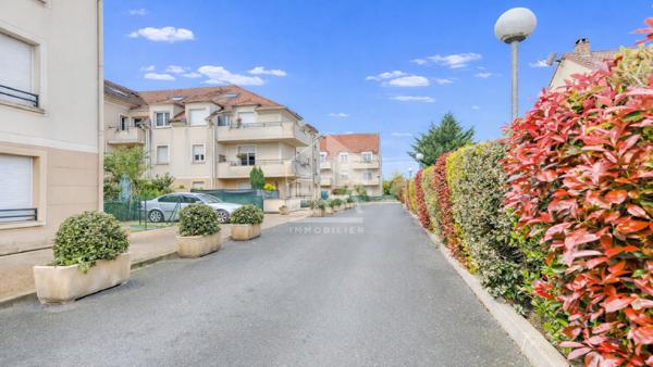 Appartement Pontault Combault 3 pièce(s) 53.3 m2