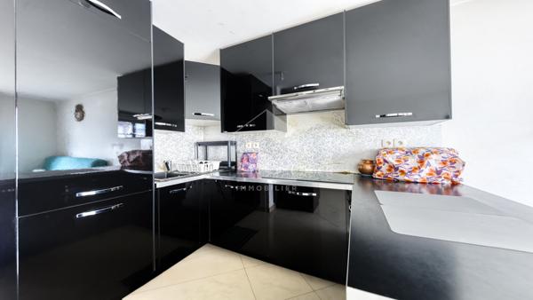 Appartement Pontault Combault 3 pièce(s) 53.3 m2