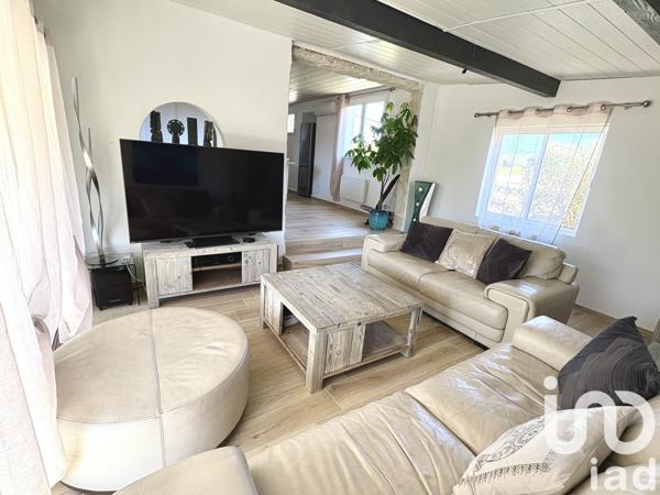 House for sale 3 rooms 82 m² Saint-Mathieu-de-Tréviers