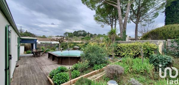 House for sale 3 rooms 82 m² Saint-Mathieu-de-Tréviers