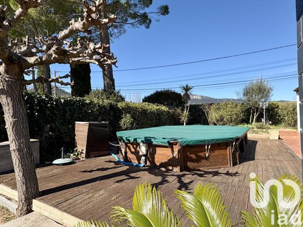 House for sale 3 rooms 82 m² Saint-Mathieu-de-Tréviers