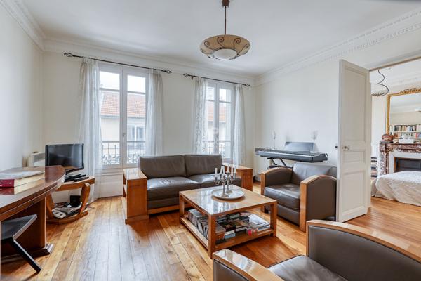 Appartement Nanterre 2 pièces 47 m2, Hyper Centre €275 000 ** - Ref : 14292