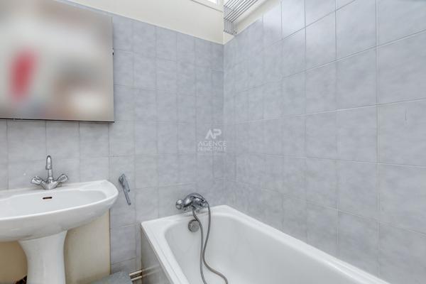 Appartement Nanterre 2 pièces 47 m2, Hyper Centre €275 000 ** - Ref : 14292