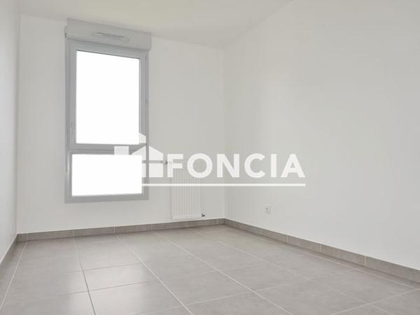 Location Appartement 3 pièces 61.8 m² - RUE DE L ISERE Toulouse 31500