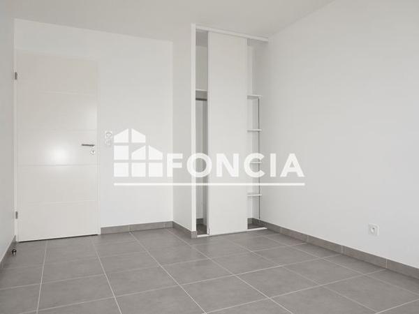 Location Appartement 3 pièces 61.8 m² - RUE DE L ISERE Toulouse 31500