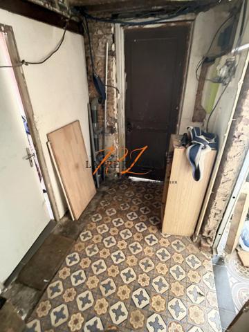 Immeuble proche Montebello avec TRAVAUX