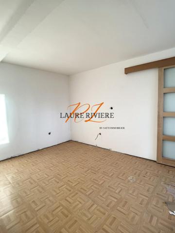 Immeuble proche Montebello avec TRAVAUX