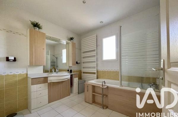 Maison à vendre 5 pièces 140 m² Salles-d'Aude