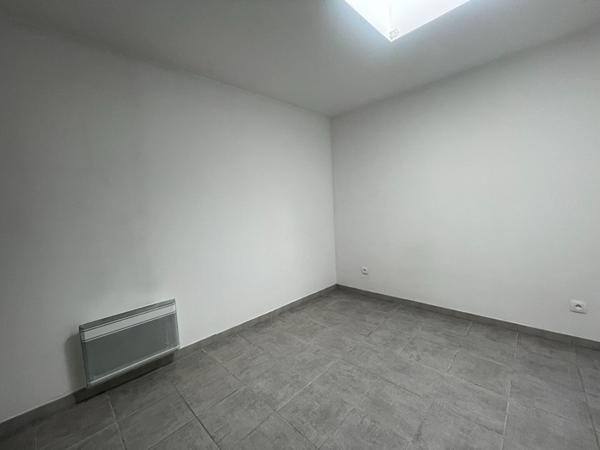 Appartement T3 + garage centre Saint Cannat