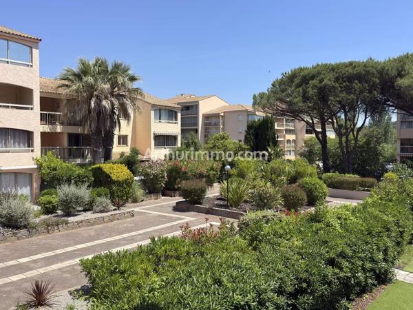 Vente                                                      Appartement
                        
                     2 pièces                      29 m2                     à Sainte-Maxime