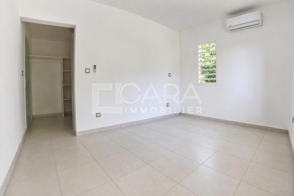 Location Maison jumelée 4 Pièce(s) REMIRE-MONTJOLY (97354) 1 547 €