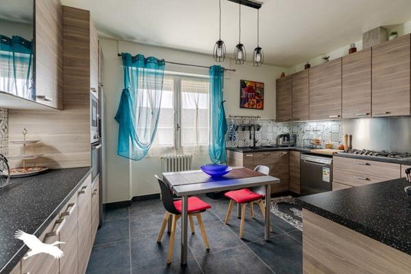 Maison à vendre |  Soyaux |  5 pièces | 156 m²
