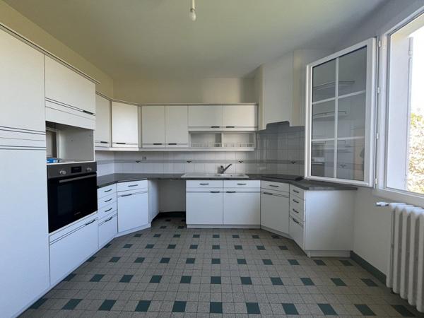 Maison à louer |  Tours |  4 pièces | 148 m²