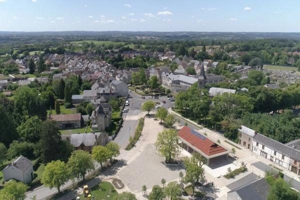 BAISSE DE PRIX ! Fonds de commerce à 1€ Hotel/Bar/Restaurant 30 pièces 499 900 €