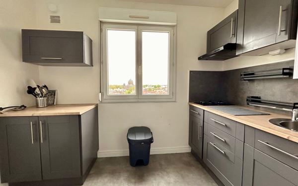 Appartement à louer    2 pièces •  Reims