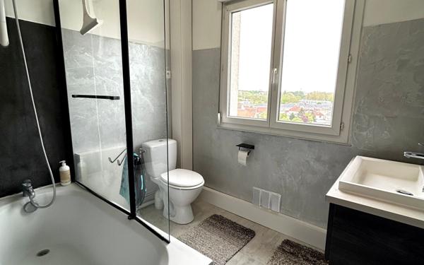 Appartement à louer    2 pièces •  Reims