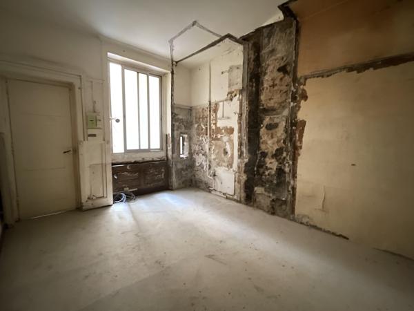 Appartement
         1 pièce
        - 17 m² Exclusivité 79 000 € *