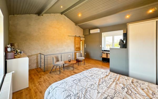 Maison à vendre    4 pièces •  Valence