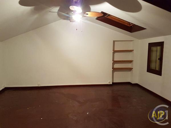 Vente immeuble Pauillac : 350 000 € - AJP Pauillac Immobilier