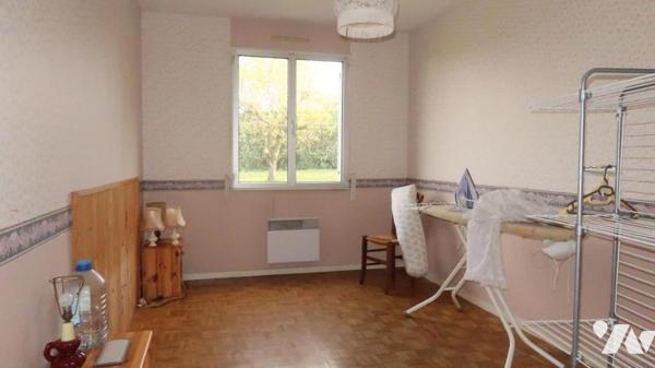 LA MEILLERAIE TILLAY, MAISON D'HABITATION DE PLAIN-PIED DE 116 M² HABITABLES.