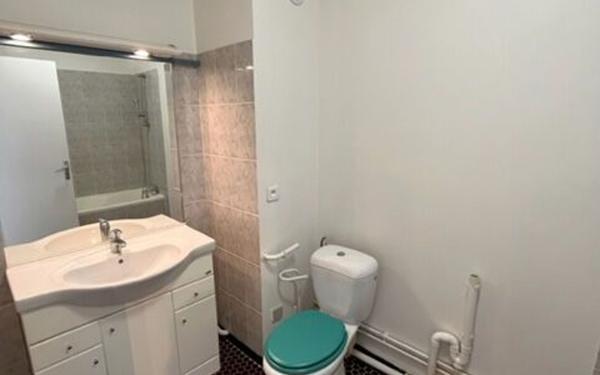 Appartement à louer    1 pièce •  Rosny-sous-Bois