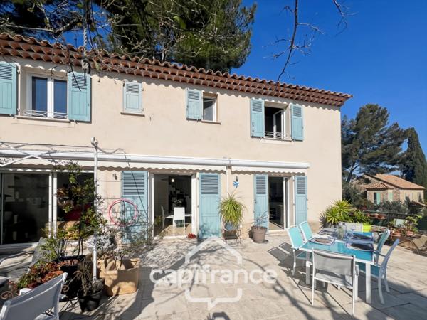 Appartement à vendre 5 pièces HYERES (83), Magnifique appartement duplex comme une maison, Terrasse de 65m2
