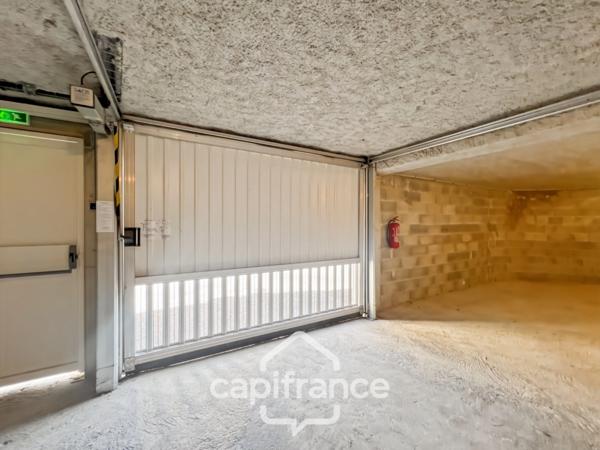 Appartement à vendre 5 pièces HYERES (83), Magnifique appartement duplex comme une maison, Terrasse de 65m2