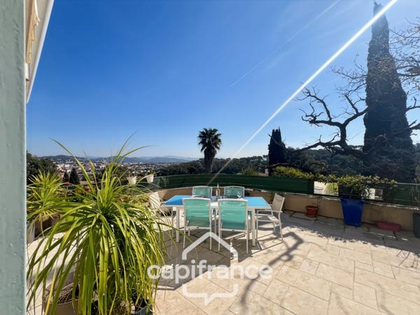 Appartement à vendre 5 pièces HYERES (83), Magnifique appartement duplex comme une maison, Terrasse de 65m2