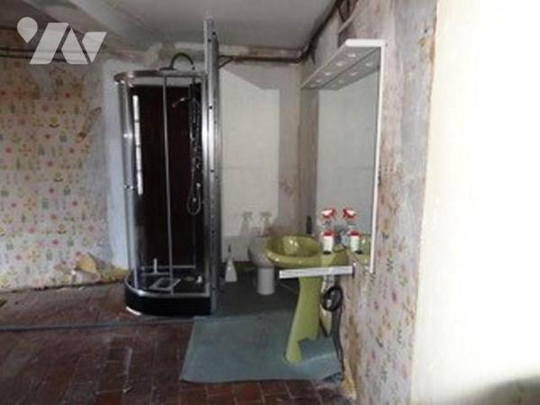 FALAISE: Immeuble d’environ 320 m², à restaurer