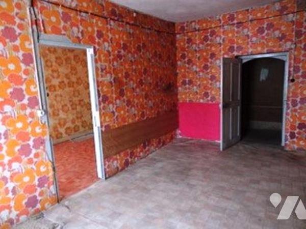 FALAISE: Immeuble d’environ 320 m², à restaurer