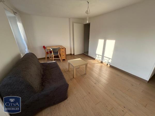 Location appartement Rambouillet (78120) 1 pièce 24.73m²