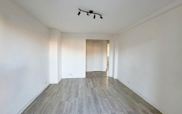 Appartement à vendre    2 pièces • 45,01 m2 Cagnes-sur-Mer