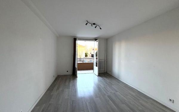 Appartement à vendre    2 pièces • 45,01 m2 Cagnes-sur-Mer