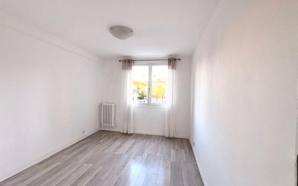 Appartement à vendre    2 pièces • 45,01 m2 Cagnes-sur-Mer