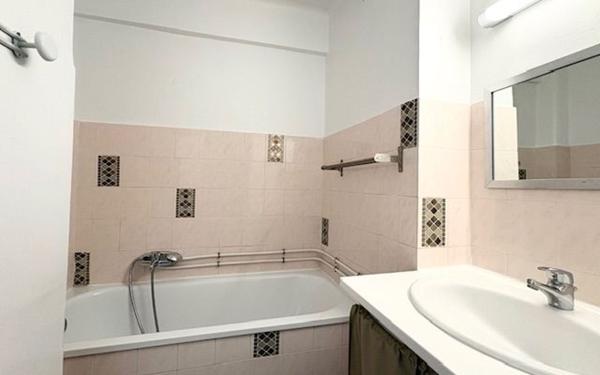 Appartement à vendre    2 pièces • 45,01 m2 Cagnes-sur-Mer